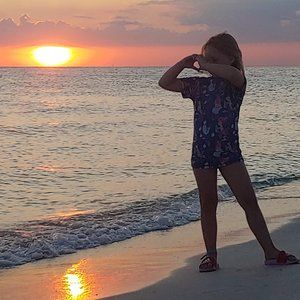 Meet your Posher, Kay